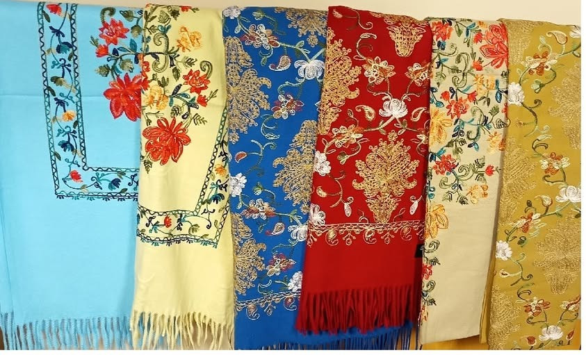 Кашеміровий шарф з вишивкою, палантин Київ - зображення 1