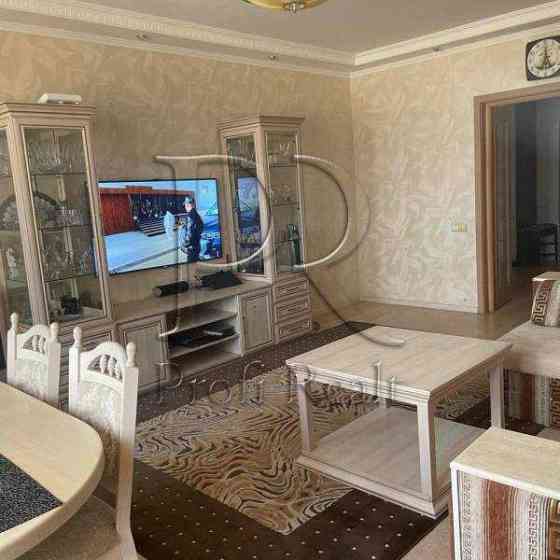 продажа 3-к квартира Киев, Соломенский, 169000 $ Киев