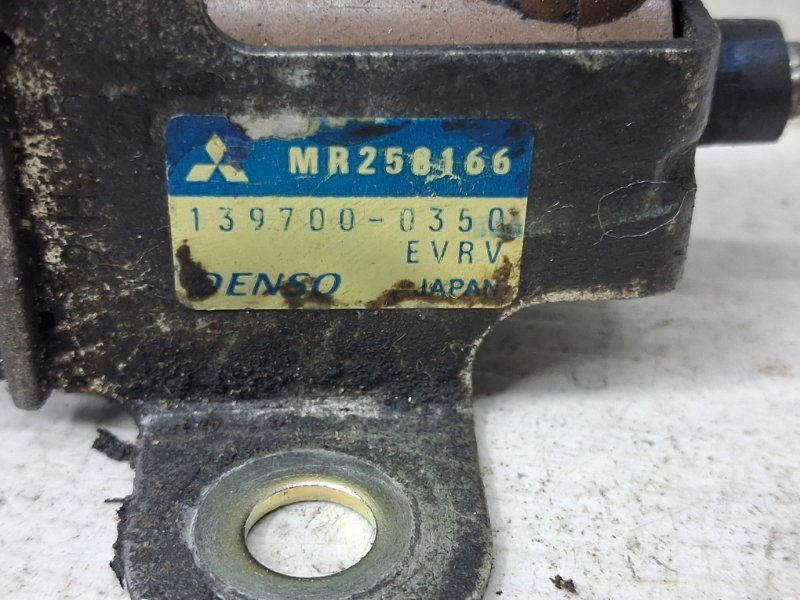 Клапан электромагнитный Mitsubishi Pajero Wagon 2006-2022 MR258166 (Арт. 87579) Киев - изображение 4