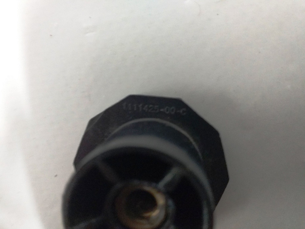 Упор крышки багажника Tesla model 3 1111425-00-C Київ - зображення 3