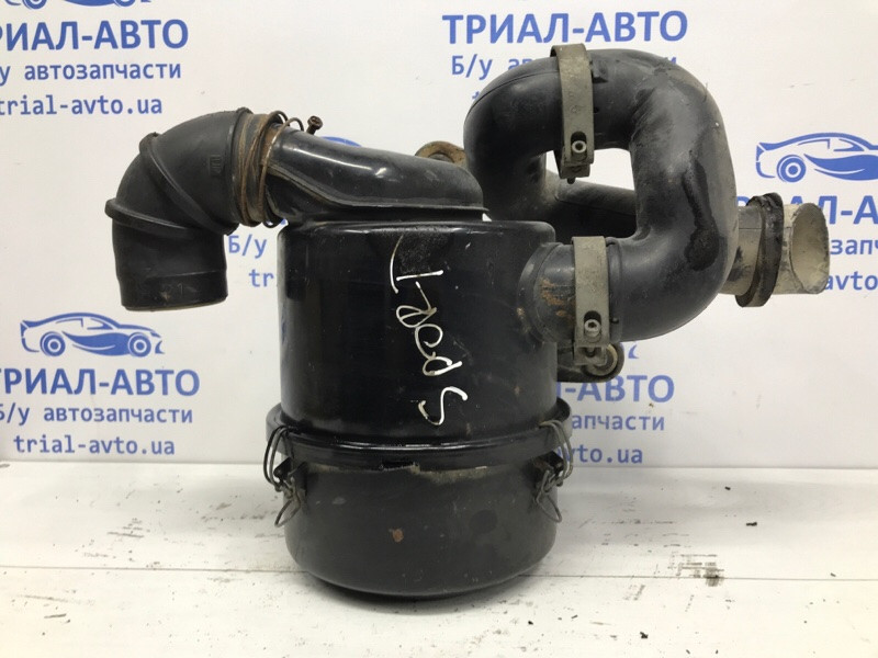 Корпус воздушного фильтра Mitsubishi Pajero Sport 1996-2008 MR386400 (Арт. 57664) Київ - зображення 1