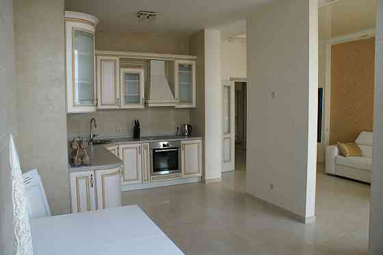 Шикарная 1 ком.-студио на Соломенке. № 1168442 Киев