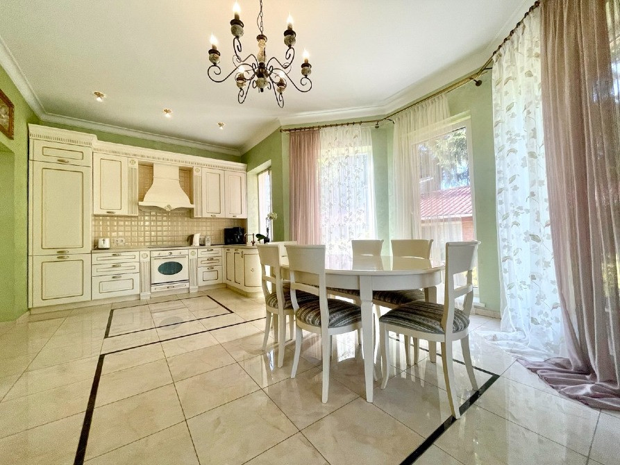 Продаж будинку в класичному стилі Луцк - изображение 3