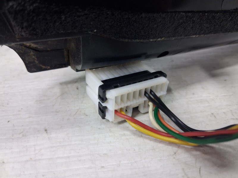 Зеркало левое Kia Sorento XM 2.4 БЕНЗИН G4KJ 2009 (б/у) Киев - изображение 9