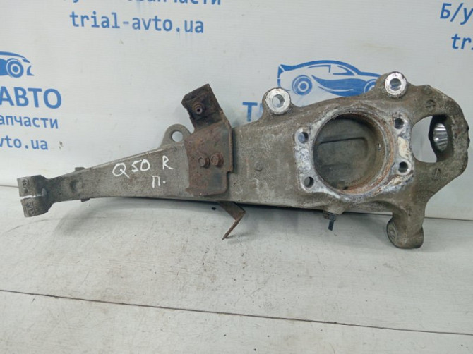 Кулак поворотный правый без ступицы Infiniti Q50 V37 2.2 DIESEL OM651 2013 (б/у) Киев - изображение 1