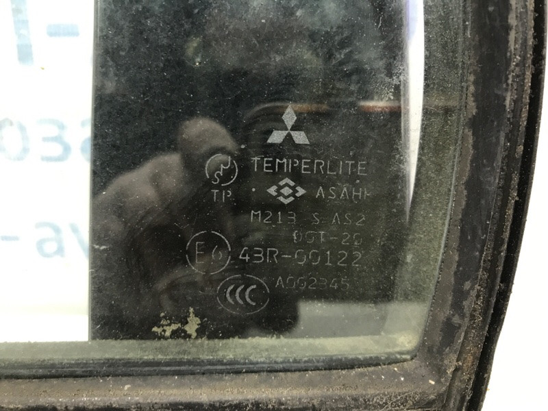 Стекло двери задней левой (форточка) Mitsubishi Lancer 2003-2009 MR525741 (Арт. 47181) Київ - зображення 4