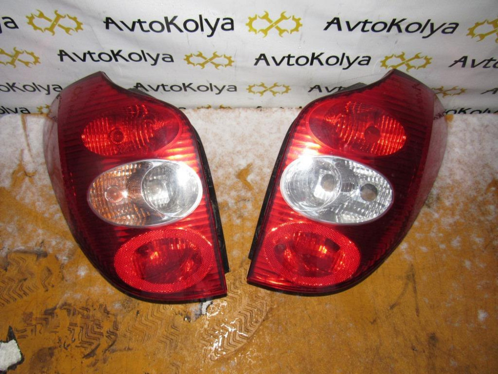 Фонарь задний правый Renault Laguna II 2001-2007 (8200002472) Ковель - зображення 1