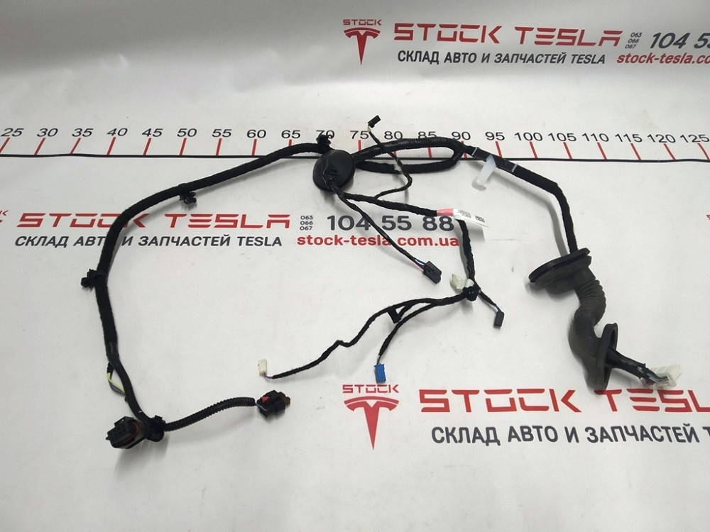 Электропроводка двери задней правой Tesla model 3 2067966-00-A Київ - зображення 2