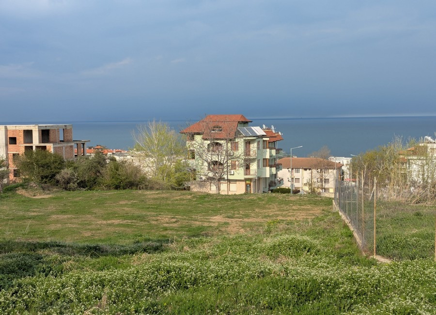 Участок рядом с морем, под строительство дома, в г. Бяла Одеса - зображення 1