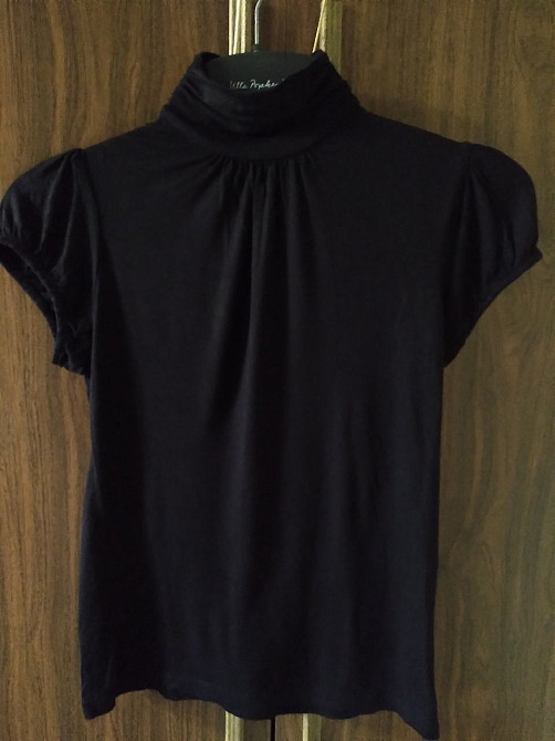 Женский топ-гольф размер 42-44 б/у Одесса - изображение 1