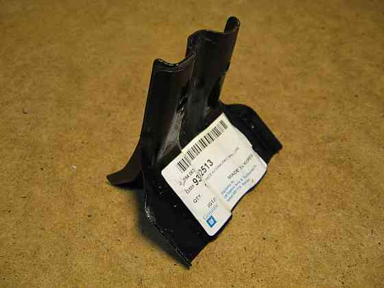 Кронштейн переднего лонжерона Lacetti Дніпро