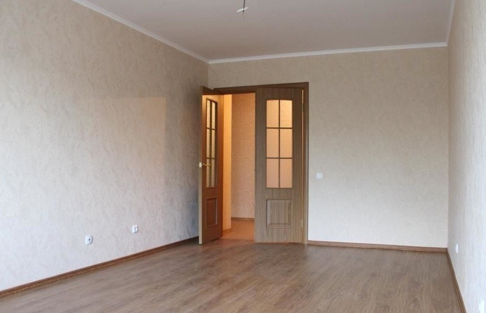 Ремонт квартиры Поклейка обоев Київ - зображення 1