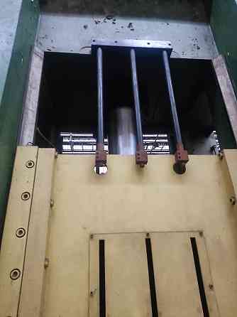 Новий гідравлічний прес РНО-2-400 Долинська