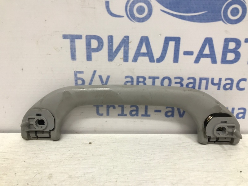 Ручка потолка Mitsubishi Pajero Wagon 3 3.2 ДИЗЕЛЬ 4M41 1999 (б/у) Київ - зображення 2