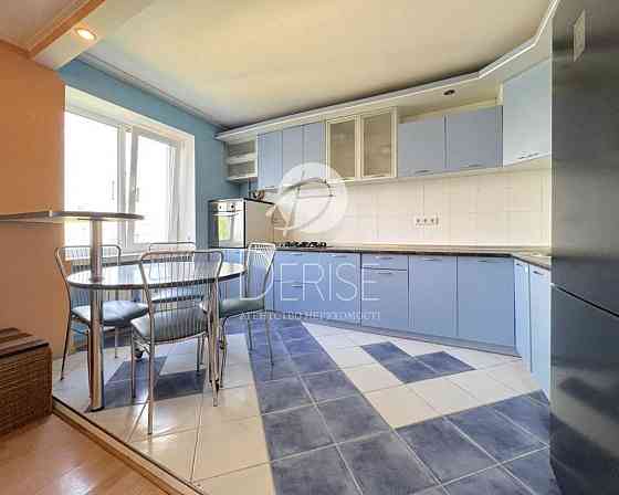 продажа 3-к квартира Киев, Голосеевский, 78000 $ Київ