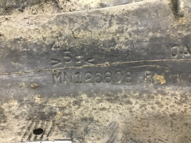 Подкрылок передний правый Mitsubishi Lancer 9 1.6 БЕНЗИН 4G18 2003 (б/у) Київ - зображення 8