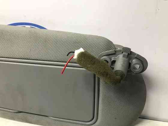 Козырек солнцезащитный правый Kia Sorento 2002-2011 852113E020CY (Арт. 46638) Київ