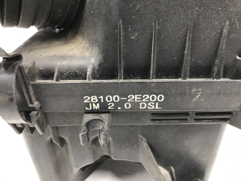 Корпус воздушного фильтра Hyundai Tucson JM 2.0 DIESEL D4EA 2004 (б/у) Київ - зображення 3