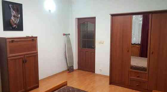 Продам. 2-к.кв. 2/5, просп. Лесі Українки Дніпро