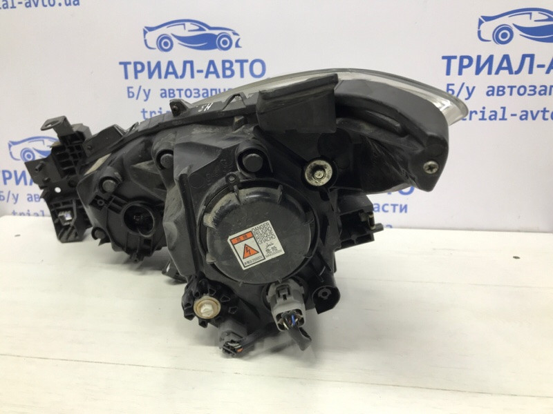 Фара правая Ксенон Mazda 3 BM 2.2 DIESEL 2013 (б/у) Київ - зображення 9