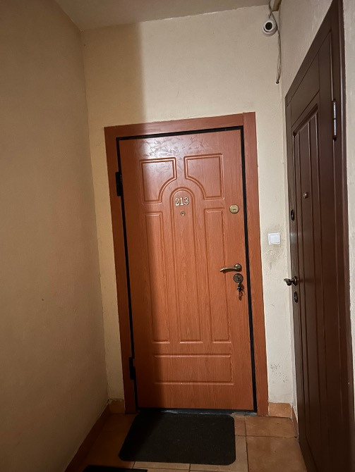 Продаю двері вхідні хорошої якості б/в Чернівці - зображення 1