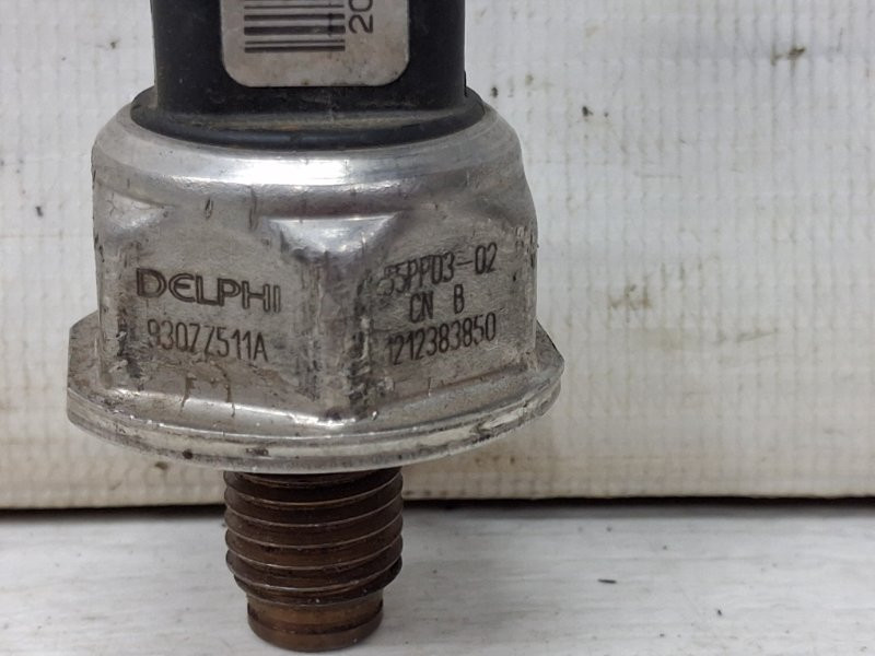 Датчик давления топлива в рейке SsangYong Rexton Y250 2.7 D27DT 2006 (б/у) Киев - изображение 4