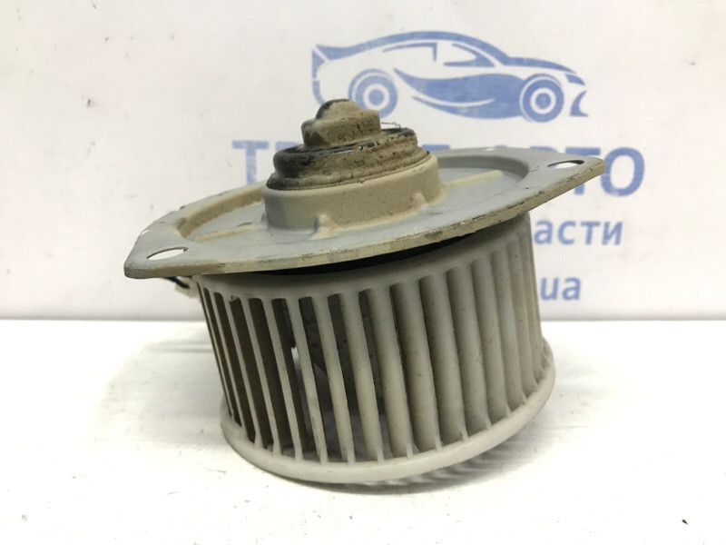 Моторчик печки Mitsubishi Pajero Wagon 3 3.2 ДИЗЕЛЬ 4M41 1999 (б/у) Київ - зображення 1