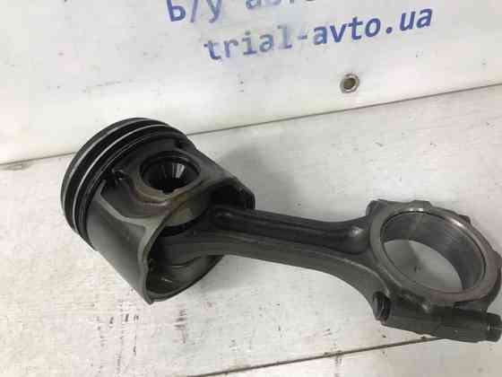 Поршень с шатуном Kia Sorento BL 2.5 DIESEL D4CB 2002 (б/у) Киев