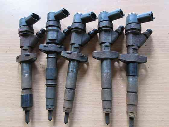 Форсунка Nissan Primastar 2.5 dci 2007-2013 (0445110265) Ковель