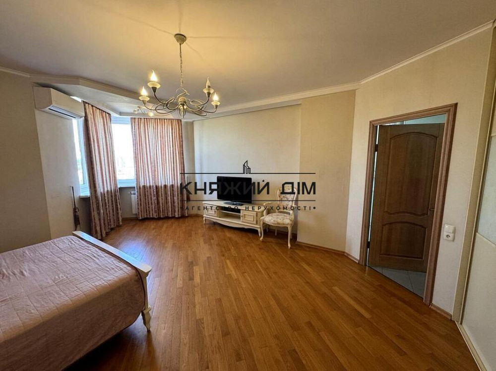 Продаж 2 кімнатна квартира м. Деміївська КОД 21147255 Київ - зображення 1