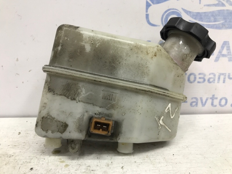 Бачок главного тормозного цилиндра Hyundai Tucson JM 2.0 DIESEL D4EA 2004 (б/у) Київ - зображення 1