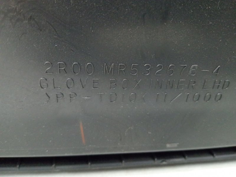 Бардачок Mitsubishi Lancer 9 1.6 БЕНЗИН 4G18 2003 (б/у) Киев - изображение 5