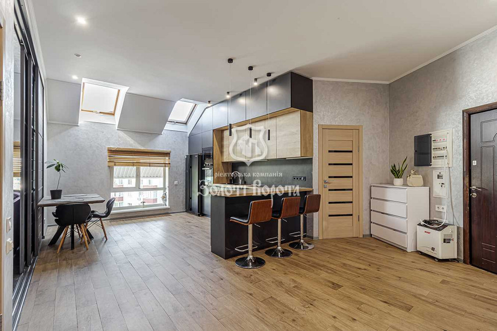 продажа 2-к квартира Киево-Святошинский, Хотов, 135000 $  - изображение 1