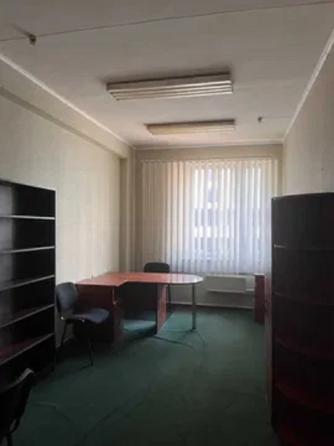 Контрактова пл метро,вул Глибочицька 72, офіс 18м Київ