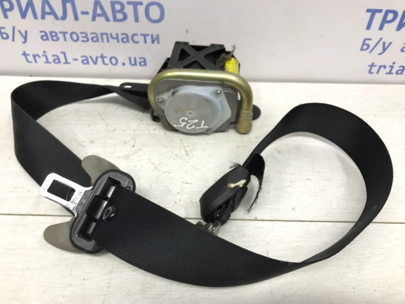 Ремень безопасности передний правый Toyota Avensis T25 1.8 БЕНЗИН 1ZZFE 2002 (б/у) Киев - изображение 2