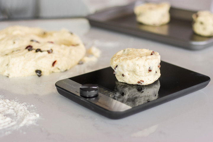 Весы кухонные KitchenAid Measuring KQ908G 5 кг черные Київ - зображення 3