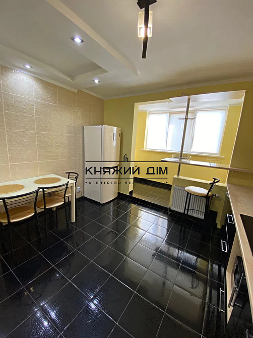 Продаж двокімнатної квартири по вул. Гарматна, 31А. Код об'єкту: Киев - изображение 2