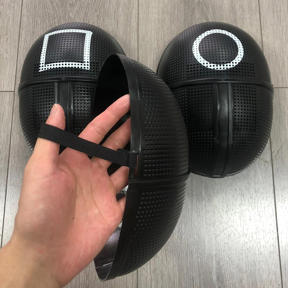 Маска Треугольник по Игра в кальмара Київ - зображення 6