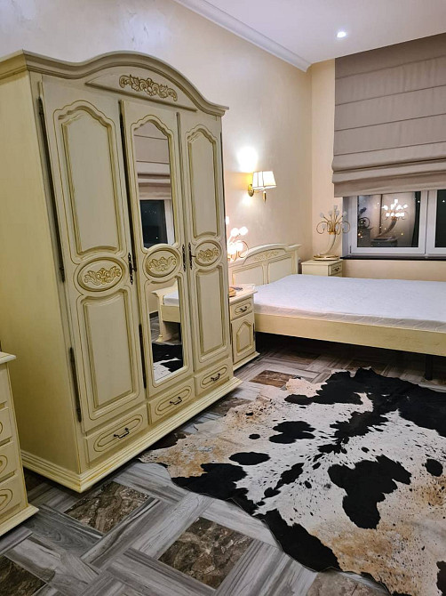 Сдам. 2-к.кв. 15/18, пр.Дмитрия Яворницкого 72 Дніпро - зображення 1