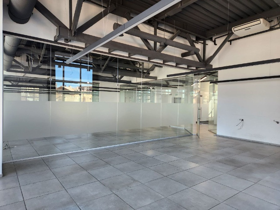 Сдам помещение в центре Дніпро - зображення 8