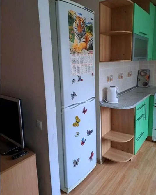 Продам. 2-к.кв. 3/5, 12-й квартал, вул. Квартальна Дніпро - зображення 2