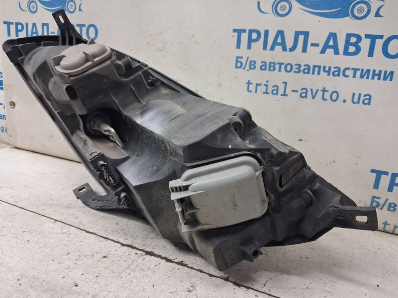 Фара правая Mitsubishi Colt 2002-2012 8301B870 (Арт. 86197) Київ - зображення 9