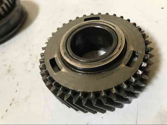 Бу шестерня 2-й передачи КПП ведомая 43 зуба 8200641095 Renault Laguna Megane Kangoo Кропивницький