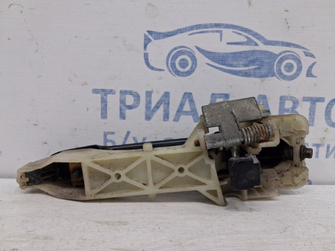 Ручка двери внешняя задняя левая Hyundai I30 FD 1.6 DIESEL D4FB 2007 (б/у) Киев - изображение 3