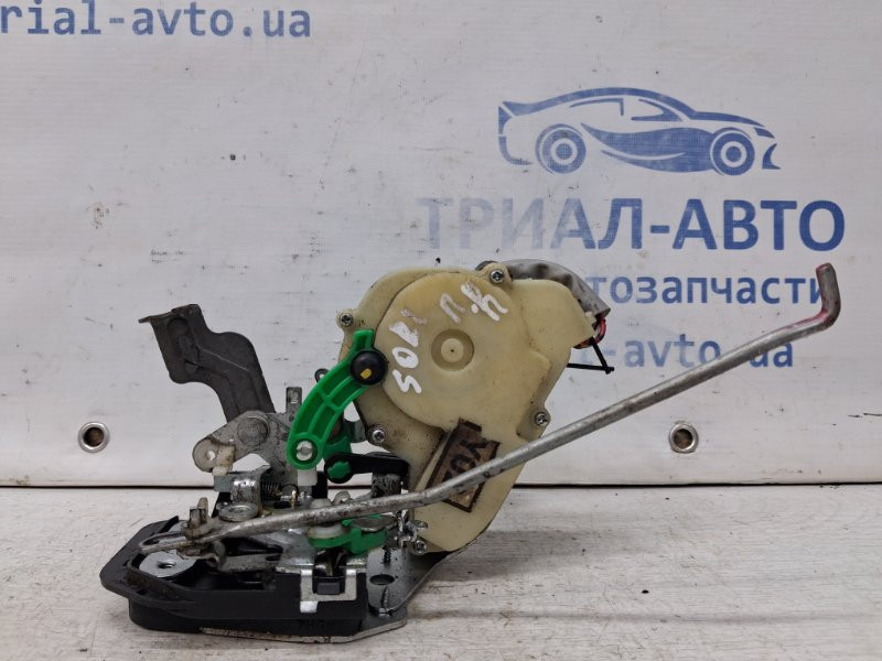 Замок двери передний правый Kia Sorento 2002-2011 813203E010 (Арт. 66888) Киев - изображение 1