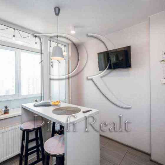 продажа 1-к квартира Киев, Дарницкий, 72000 $ Киев