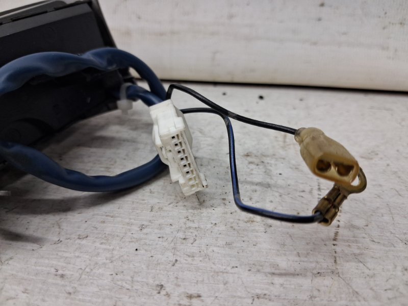 Кнопки руля Mazda 3 BK 1.6 БЕНЗИН Z6 2003 (б/у) Київ - зображення 3