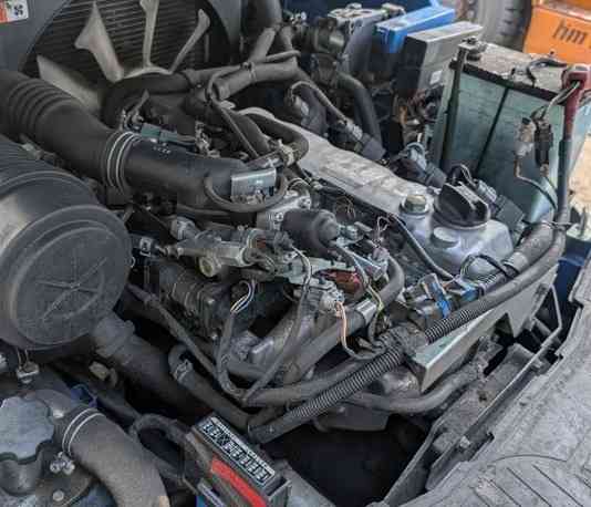 Газ-бензиновий навантажувач TCM (Nissan), 2020 року. Модель: FGE15T5 Хмельницький