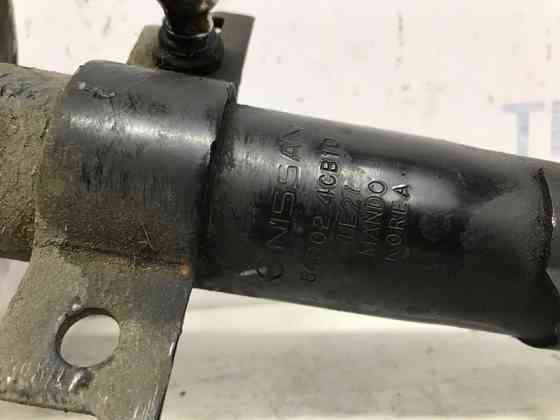 Амортизатор передний правый Nissan X-Trail T32 1.6 DIESEL R9M 2014 (б/у) Київ