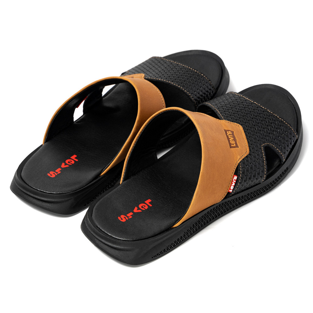 Мужские кожаные  летние шлепанцы-сланцы Levis Київ - зображення 4